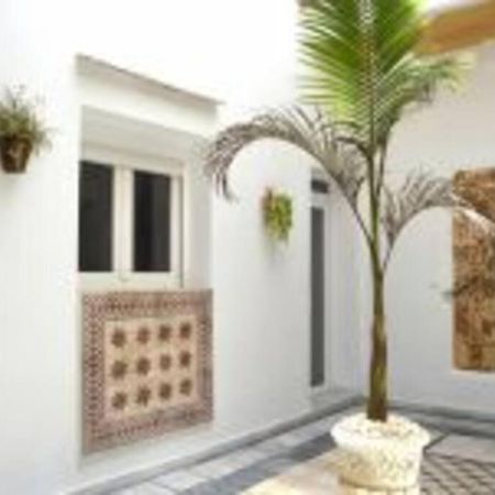 Apartamento Veedor 19 Dias Y Muchas Noches Cádiz Exterior foto