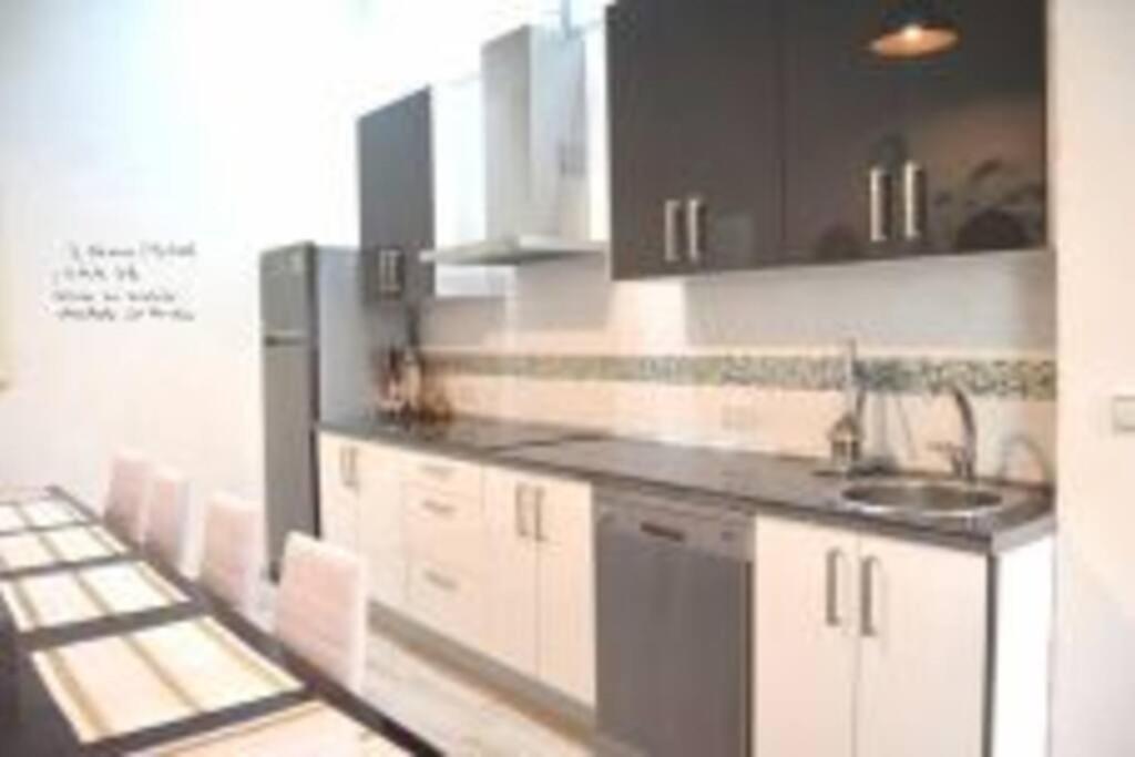 Apartamento Veedor 19 Dias Y Muchas Noches Cádiz Exterior foto